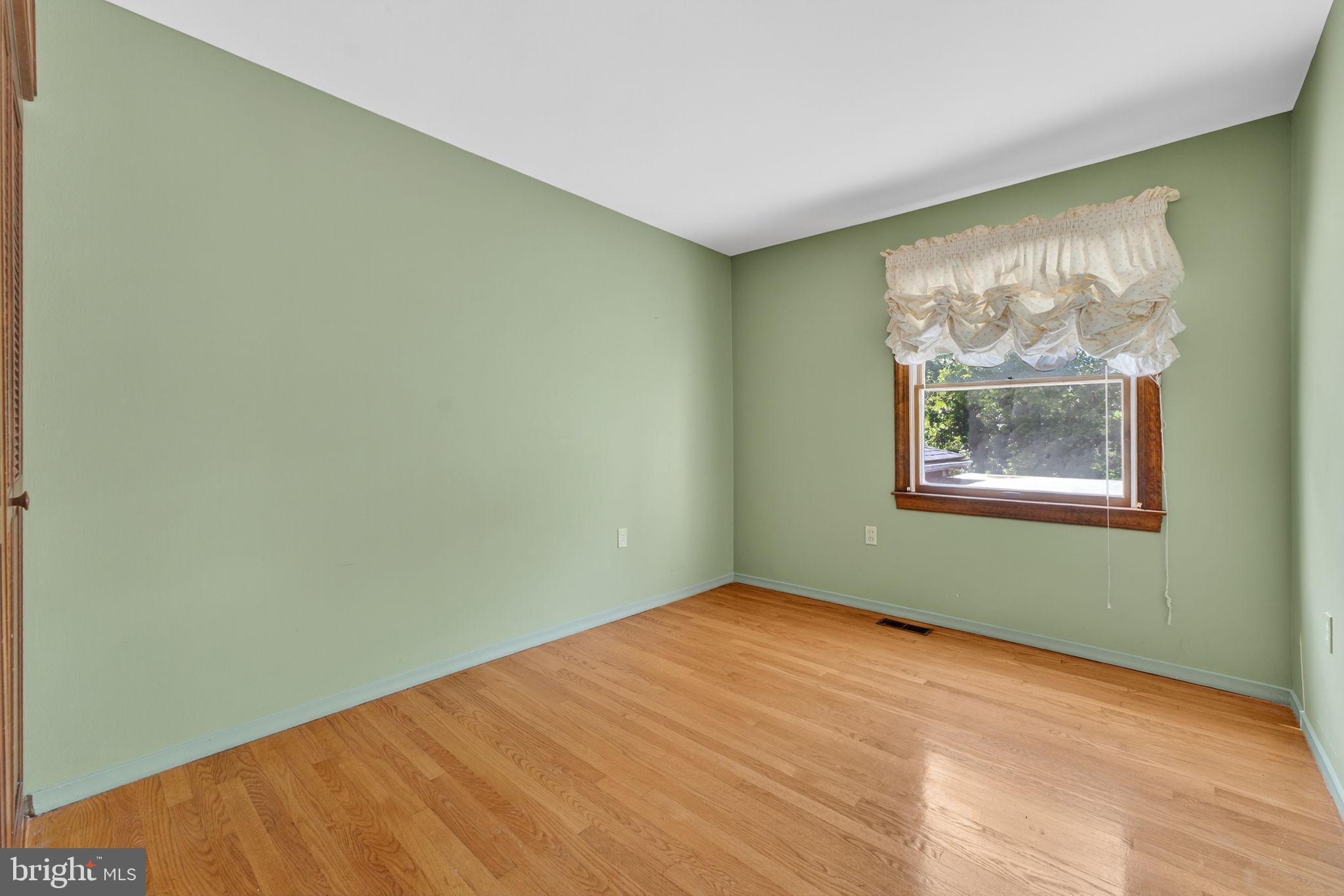 107 Roszel Road Winchester, VA 22601 - Photo 45 of 87 Bedroom 2