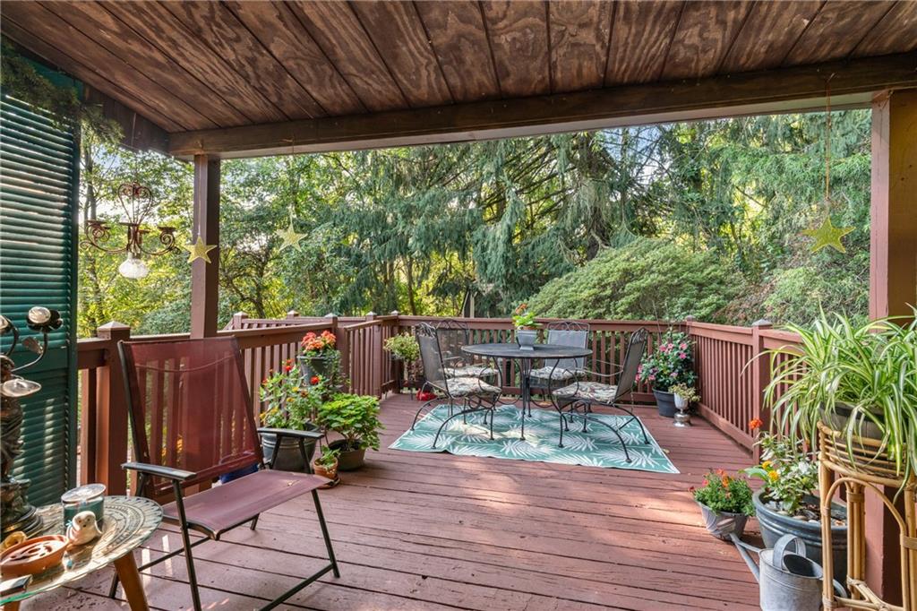 403 Filmore Road Pittsburgh, PA 15221 - Photo 12 of 35 Another view of the deck from the kitchen door.