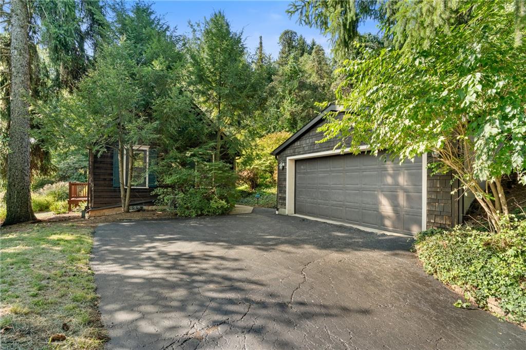 2 car garage off the back of the house.