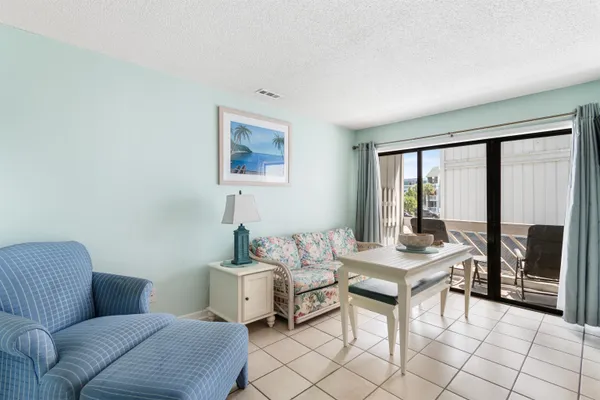 $199,000 | 627 North Waccamaw Drive, Unit 105B, Murrells Inlet, SC 29576