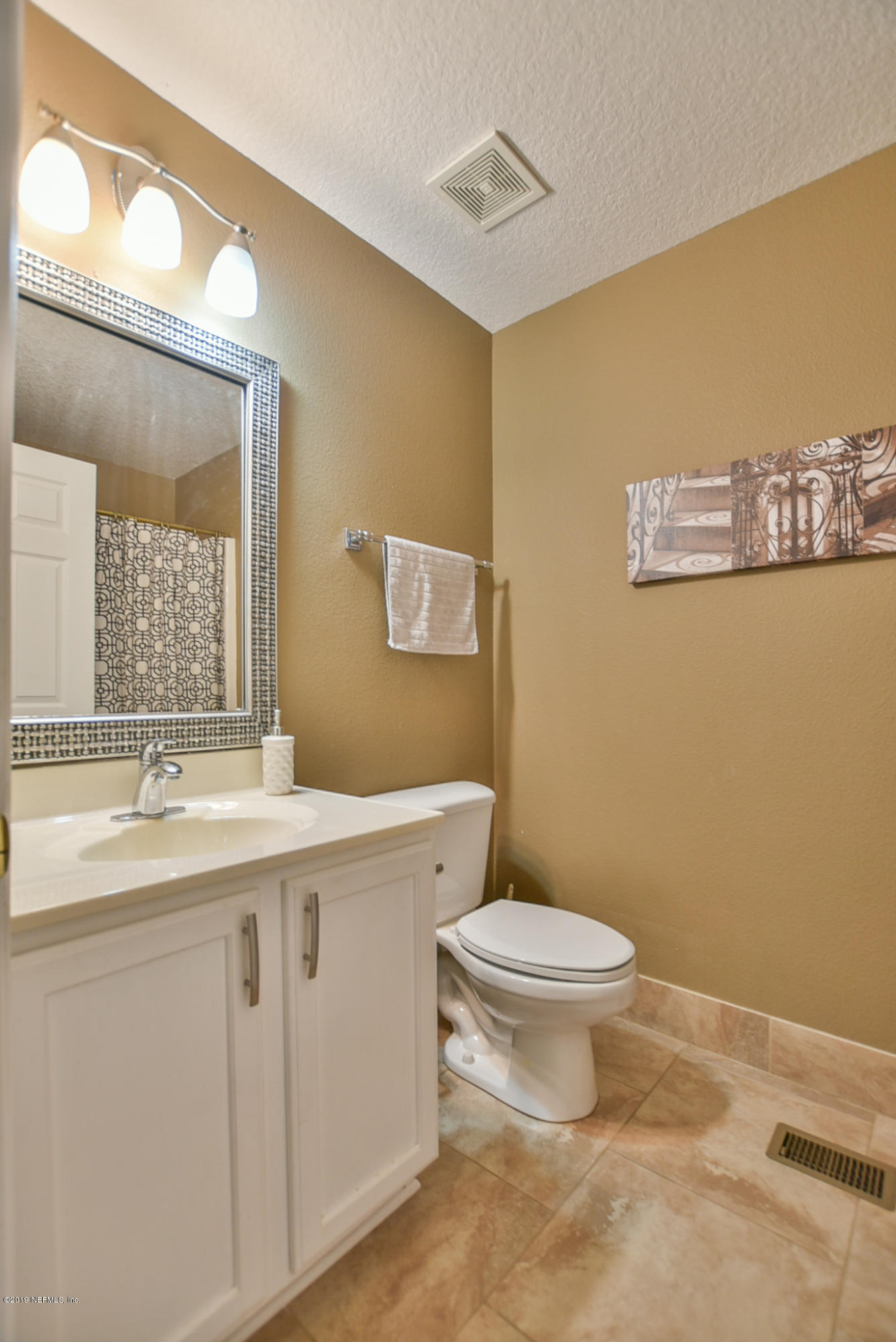 10491 Autumn Trace Road Jacksonville, FL 32257 - Photo 23 of 29 Guest Bath