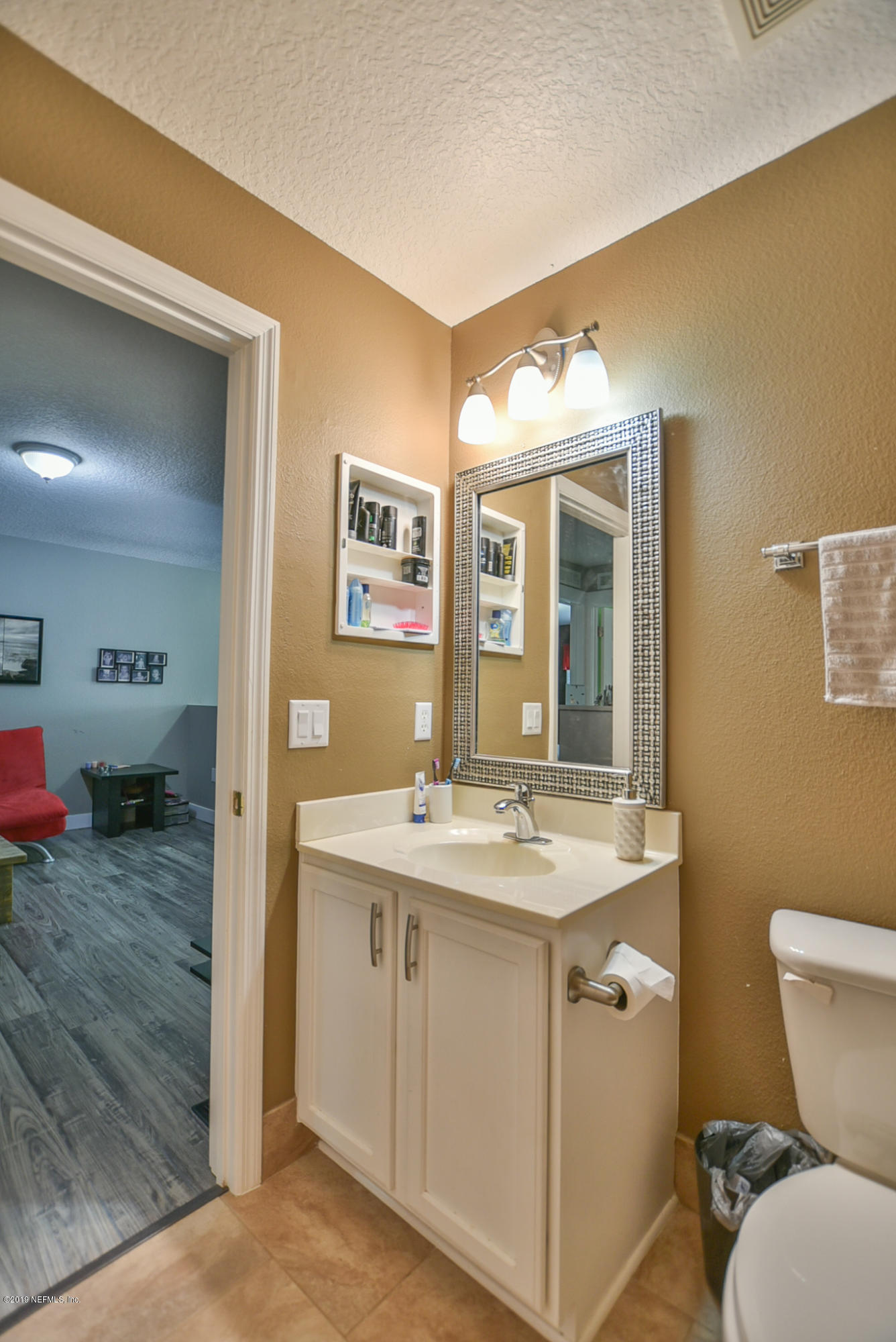 10491 Autumn Trace Road Jacksonville, FL 32257 - Photo 24 of 29 Guest Bath 2