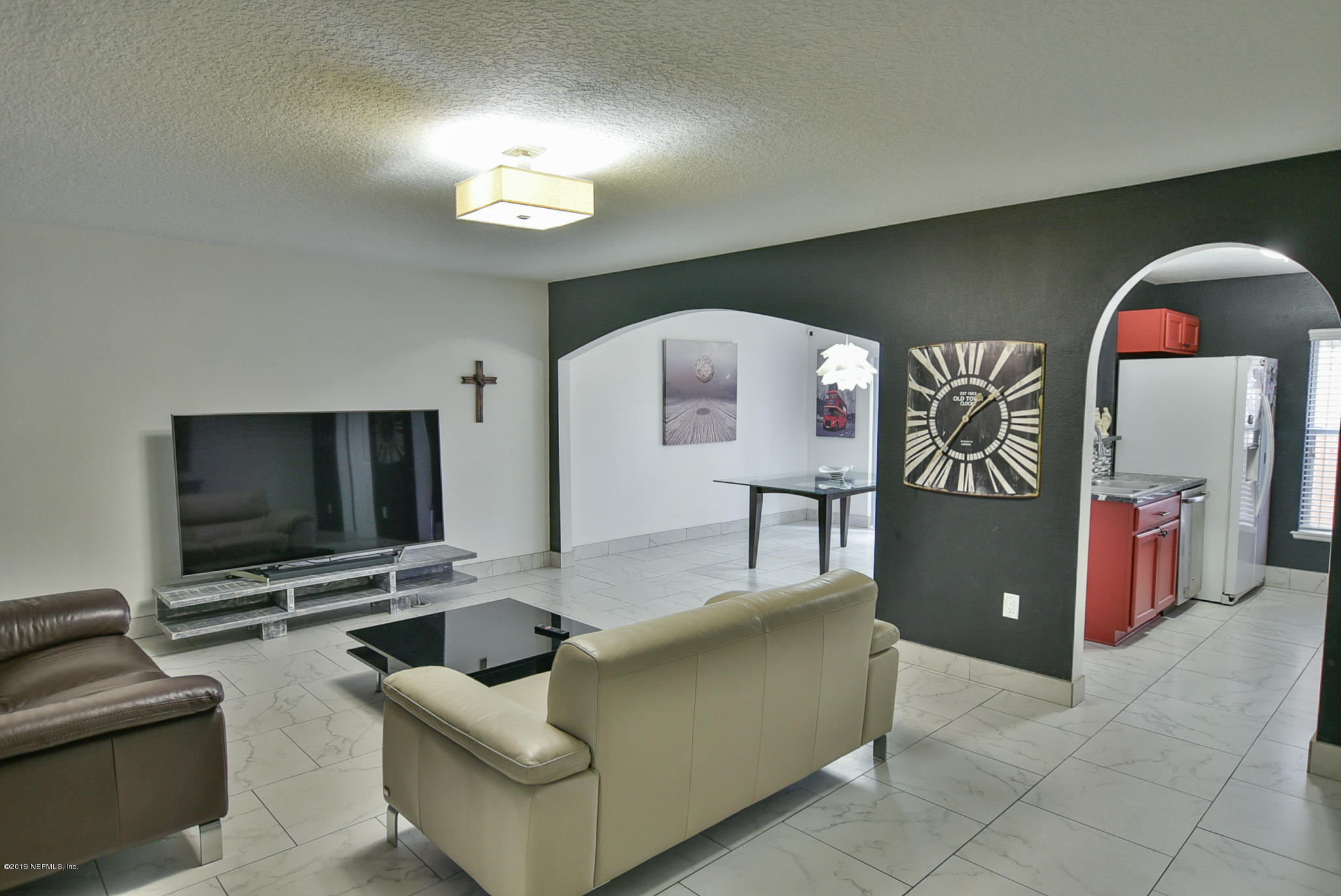 10491 Autumn Trace Road Jacksonville, FL 32257 - Photo 8 of 29 Living Room 2