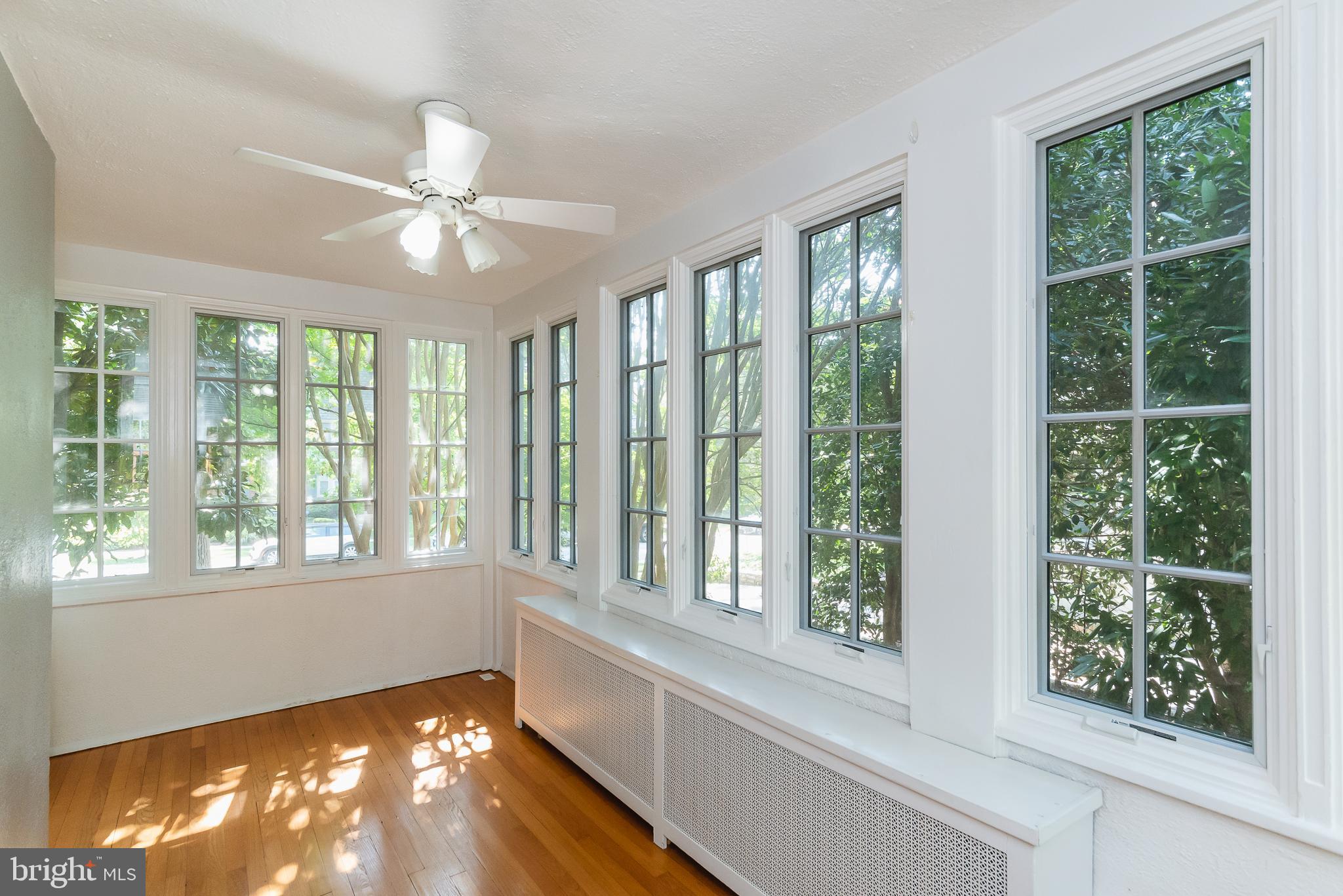 3806 Juniper Road Baltimore, MD 21218 - Photo 20 of 66 Florida/Sunroom.