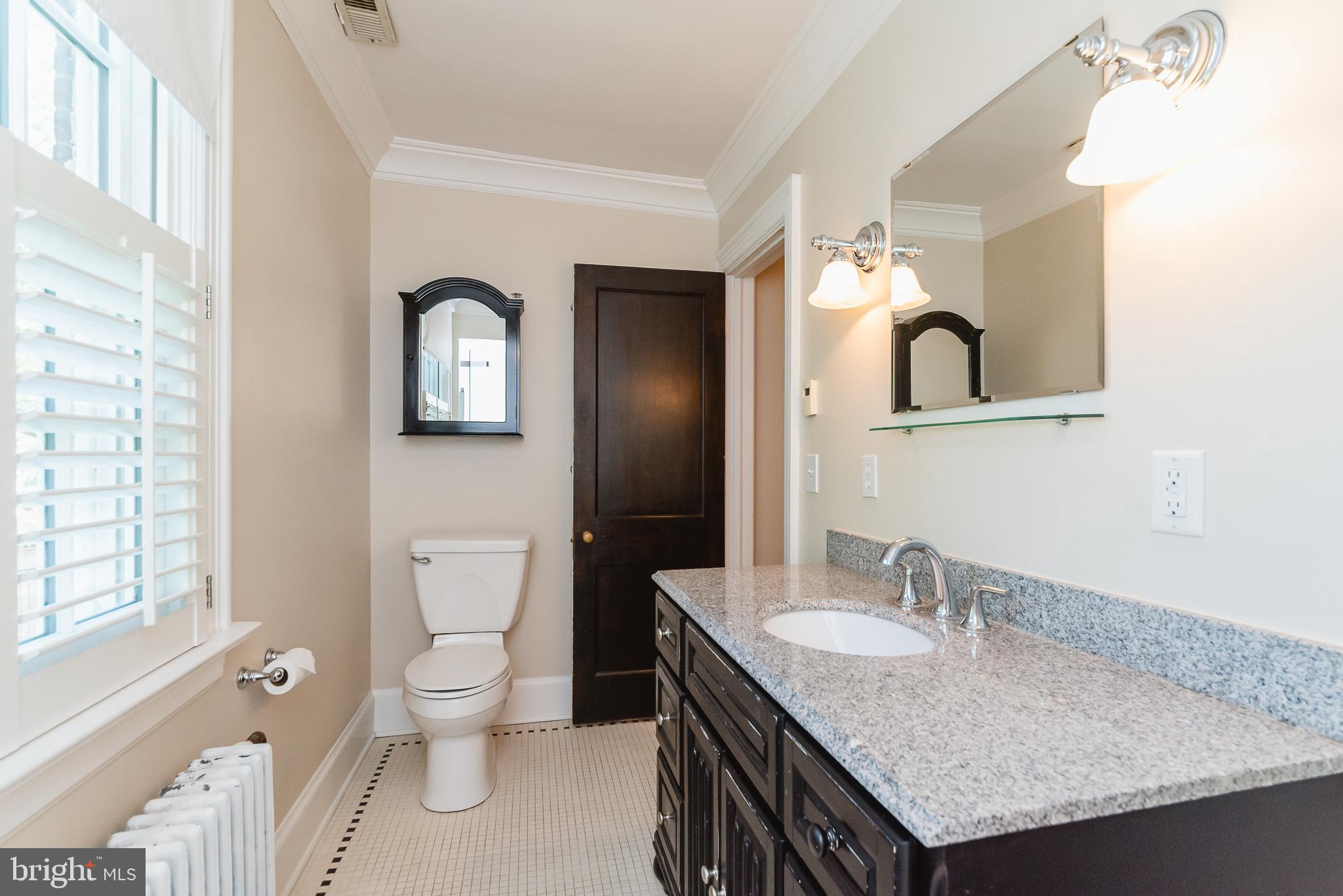 3806 Juniper Road Baltimore, MD 21218 - Photo 30 of 66 Primary bathroom.