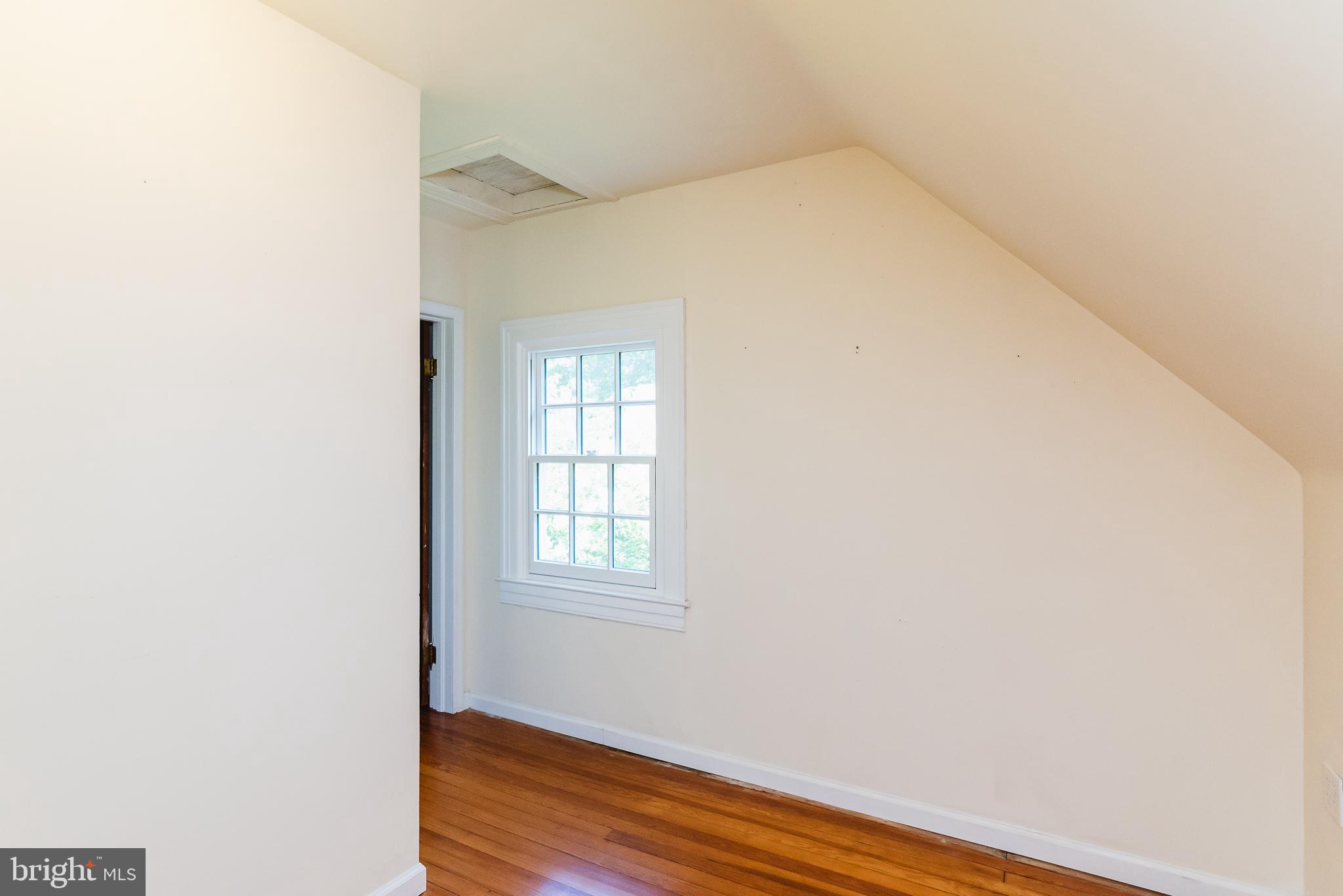 3806 Juniper Road Baltimore, MD 21218 - Photo 42 of 66 Upper level II office.