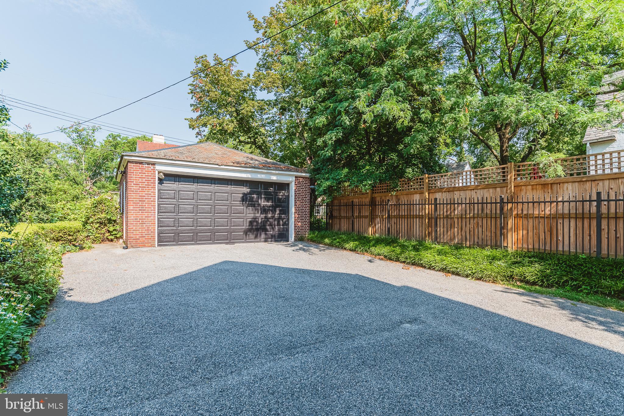 3806 Juniper Road Baltimore, MD 21218 - Photo 58 of 66 Plenty of parking space.