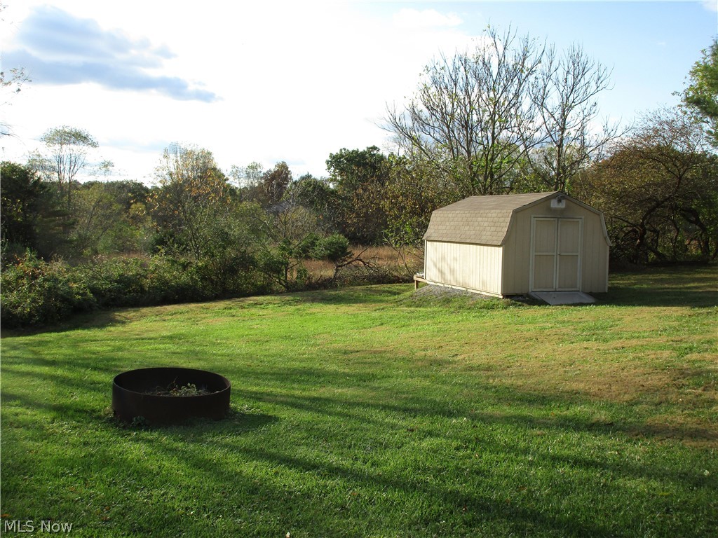 313 Spence Road Belpre, OH 45714 - Photo 26 of 30 Storage Building