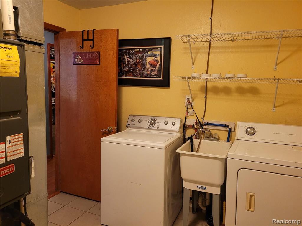 38825 Wade Road Romulus, MI 48174 - Photo 13 of 16