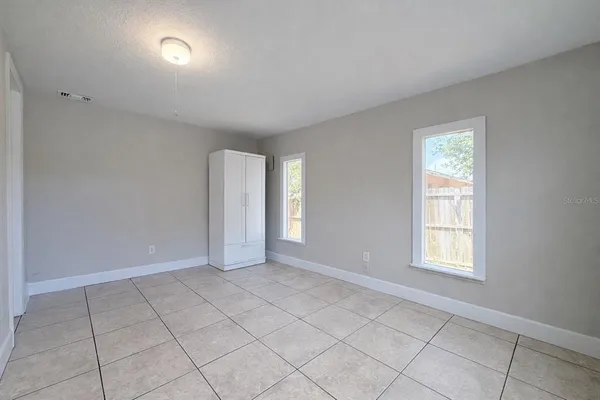 $2,750 | 7018 54th Avenue North, St. Petersburg, FL 33709