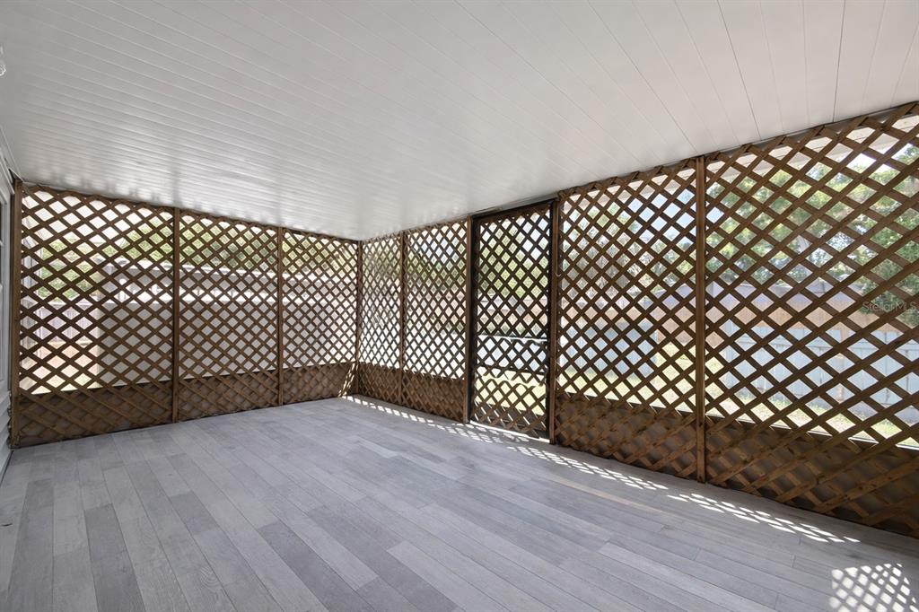 7018 54th Avenue North St. Petersburg, FL 33709 - Photo 16 of 19