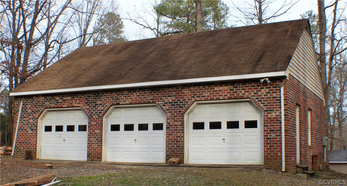 9631 Morley Road Midlothian, VA 23112 - Photo 3 of 42