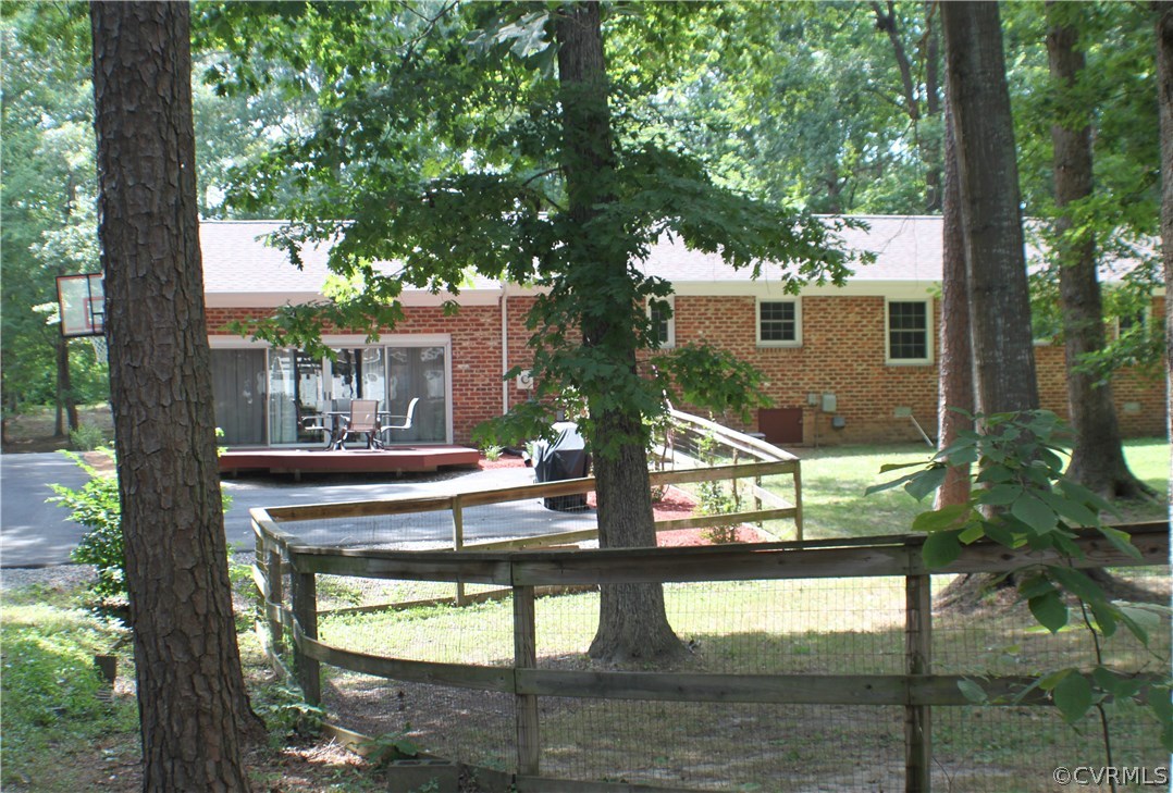 9631 Morley Road Midlothian, VA 23112 - Photo 38 of 42
