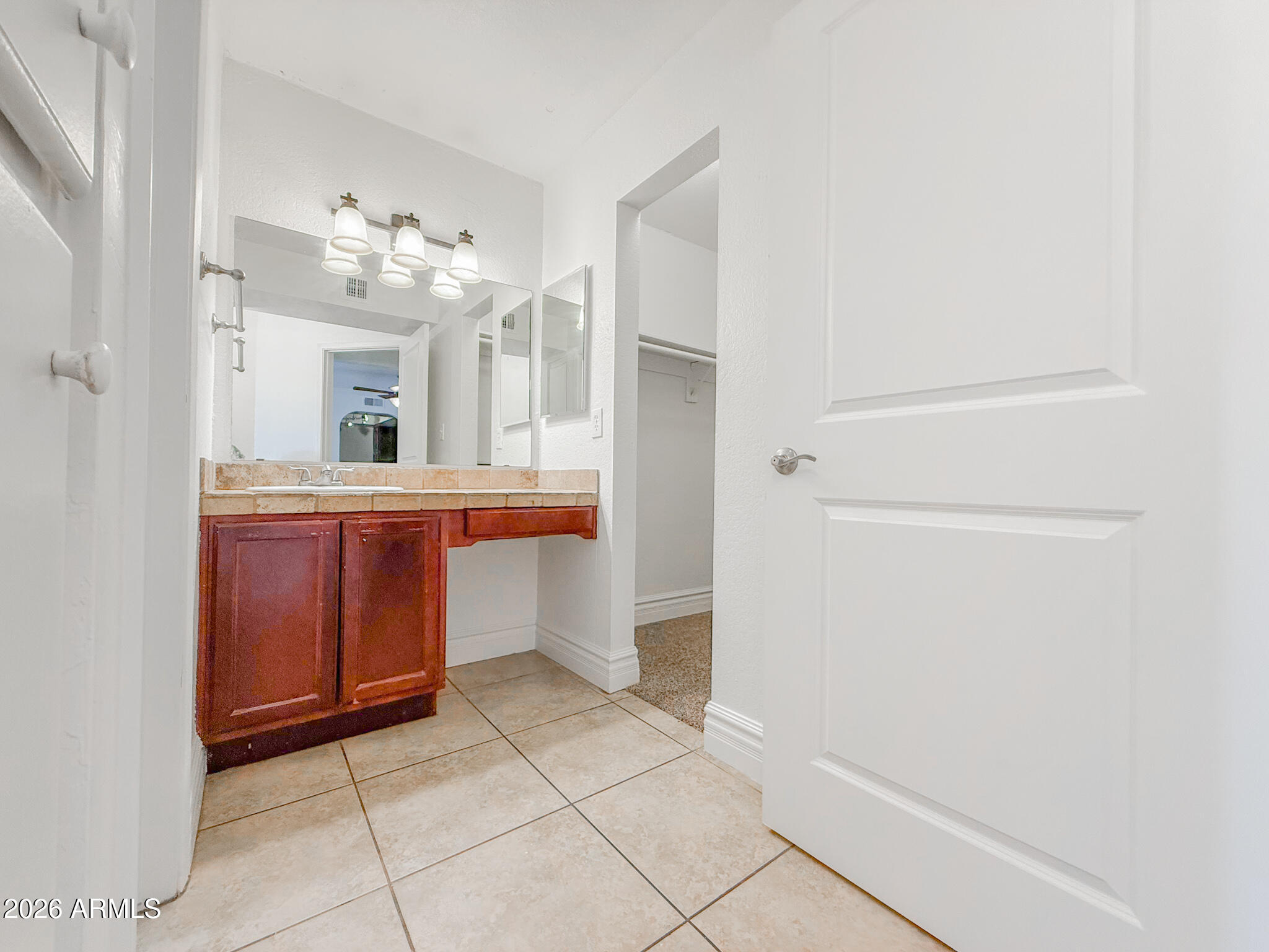 3825 East Camelback Road, Unit 215 Phoenix, AZ 85018 - Photo 19 of 24 Photo Apr 16 2026, 12 27 41 PM