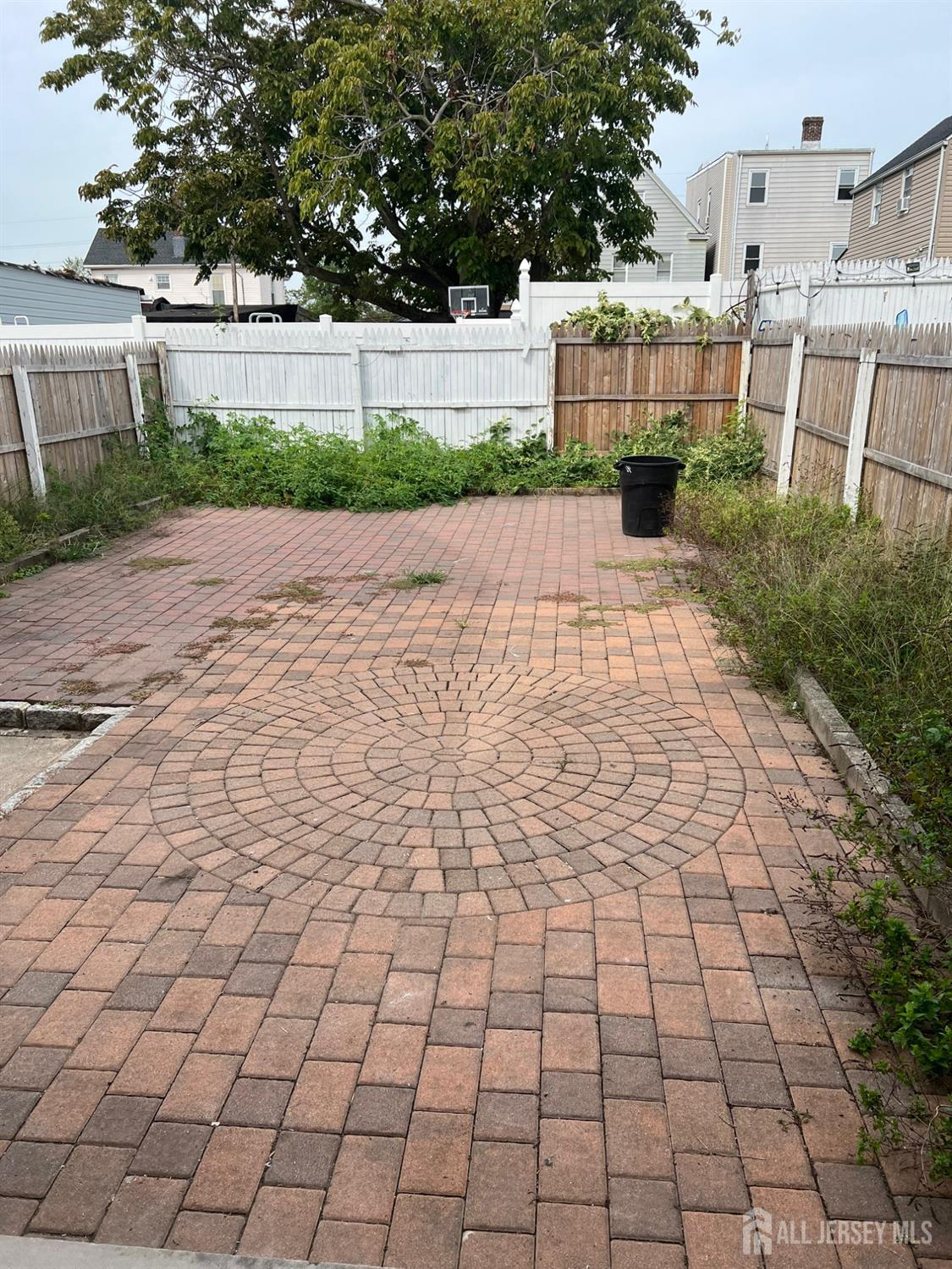 399 Park Avenue Perth Amboy, NJ 08861 - Photo 11 of 12