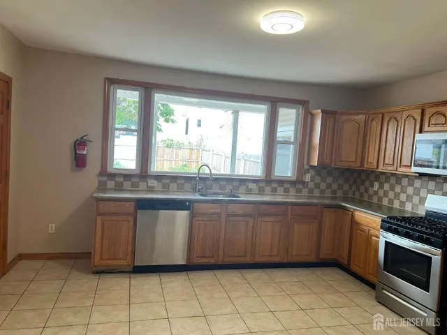 $459,900 | 399 Park Avenue, Perth Amboy, NJ 08861