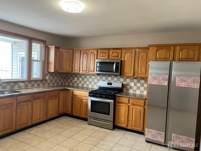 $459,900 | 399 Park Avenue, Perth Amboy, NJ 08861