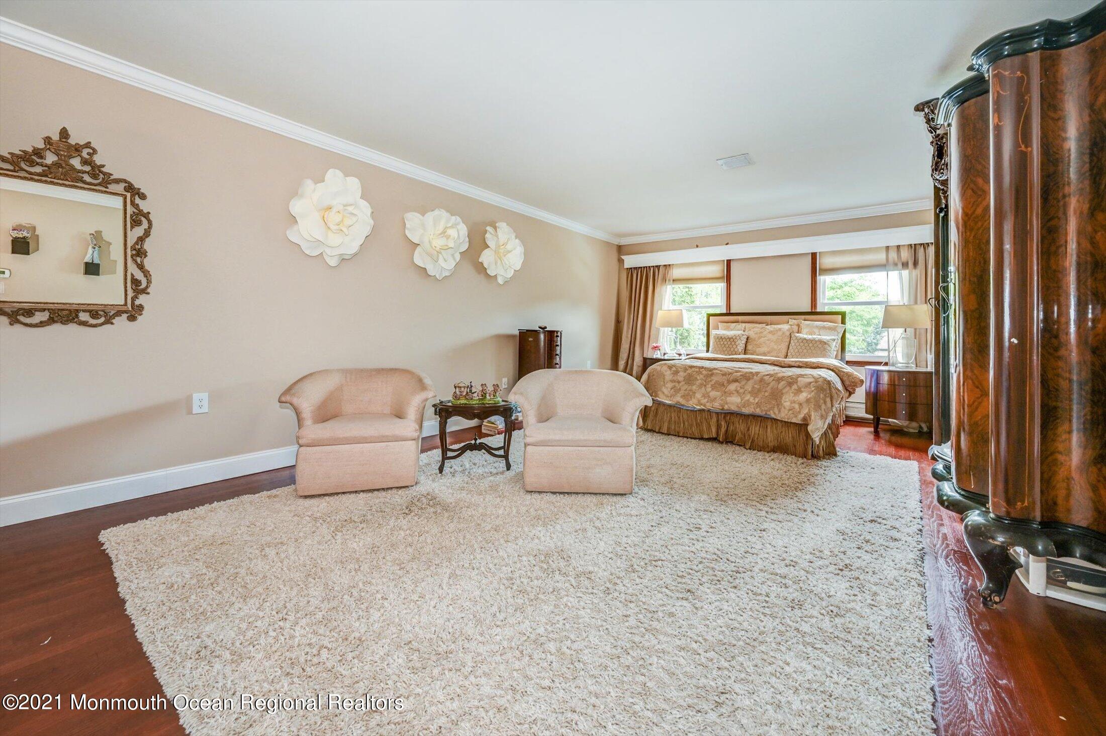 10 Shilling Road Manalapan, NJ 07726 - Photo 21 of 34 MASTER BEDROOM
