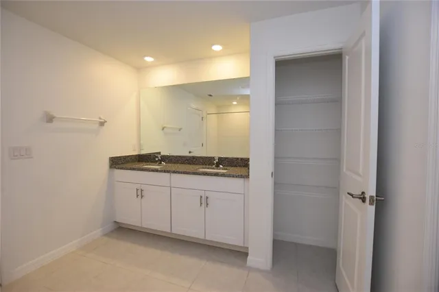 $2,060 | 1940 Red Loop, Lakeland, FL 33801