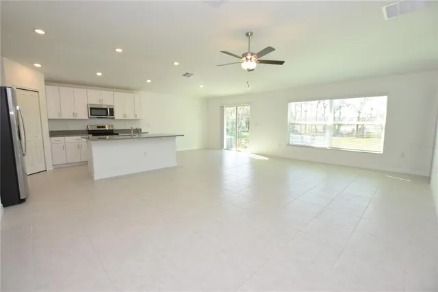 $2,060 | 1940 Red Loop, Lakeland, FL 33801