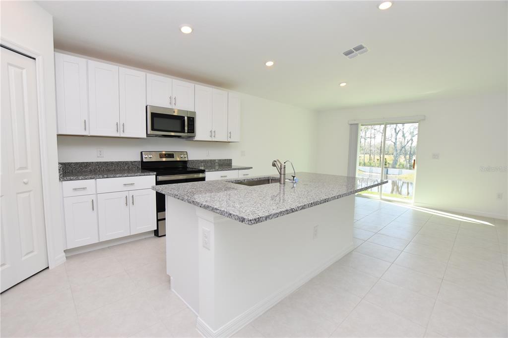 1940 Red Loop Lakeland, FL 33801 - Photo 8 of 35