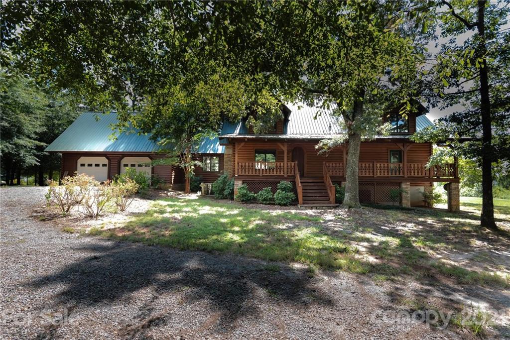 217 Devil Track Road Taylorsville, NC 28681 - Photo 3 of 45 Gallery Image 3