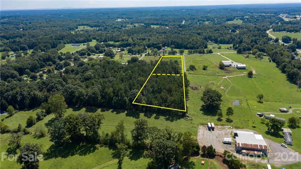 217 Devil Track Road Taylorsville, NC 28681 - Photo 40 of 45 Gallery Image 40