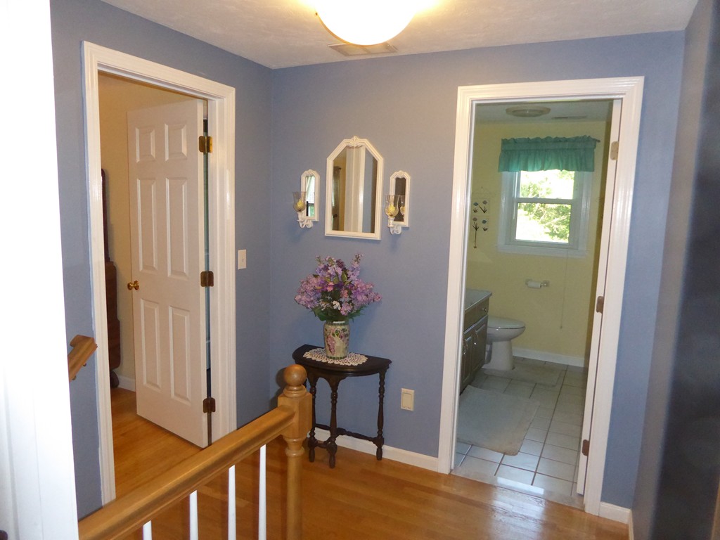 99 Elyse Road Mansfield, MA 02048 - Photo 21 of 25 Gallery Image 21
