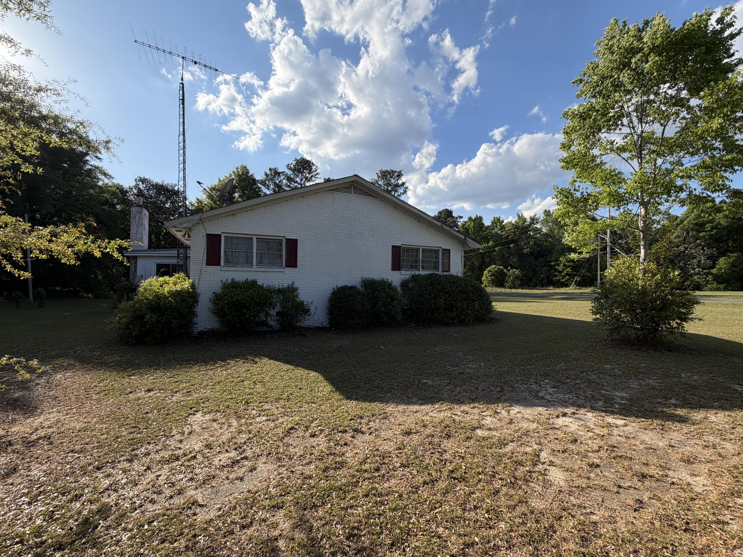 1976 Willow Swamp Road Norway, SC 29113 - Photo 35 of 36 Side Yard