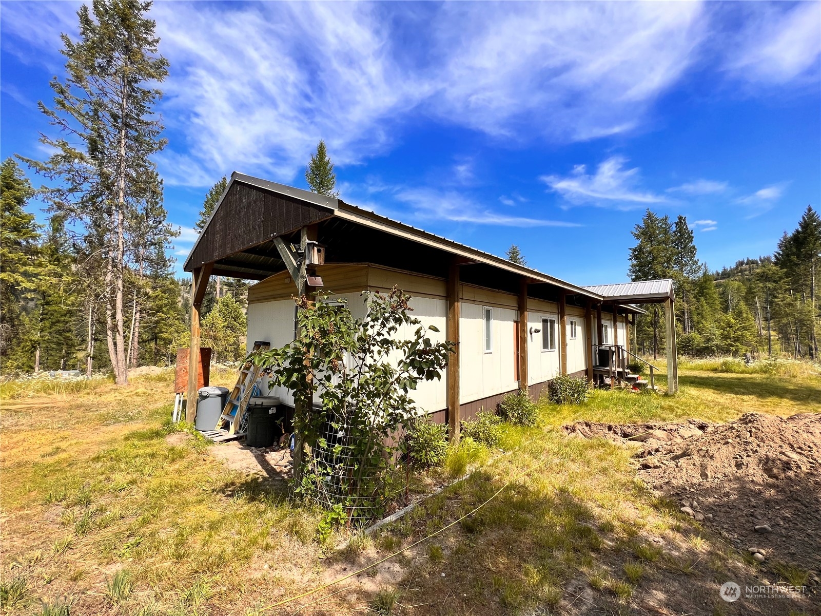 44 Vista Drive Republic, WA 99166 - Photo 27 of 28 a front view of house with yard