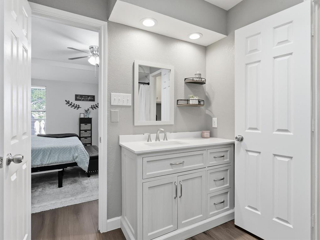 3109 Emerald Street Bedford, TX 76021 - Photo 25 of 39