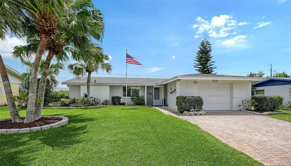 520 Glen Oak Road Venice, FL 34293 - Photo 1 of 31