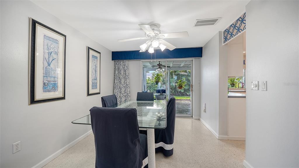 520 Glen Oak Road Venice, FL 34293 - Photo 6 of 31