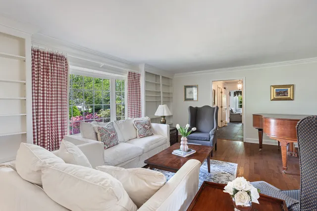 $939,900 | 1 Lighthouse Lane, Old Saybrook, CT 06475