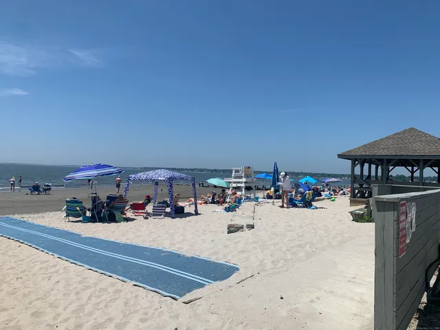 $939,900 | 1 Lighthouse Lane, Old Saybrook, CT 06475