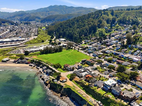 $2,685,000 | 1207 Danmann Avenue, Pacifica, CA 94044