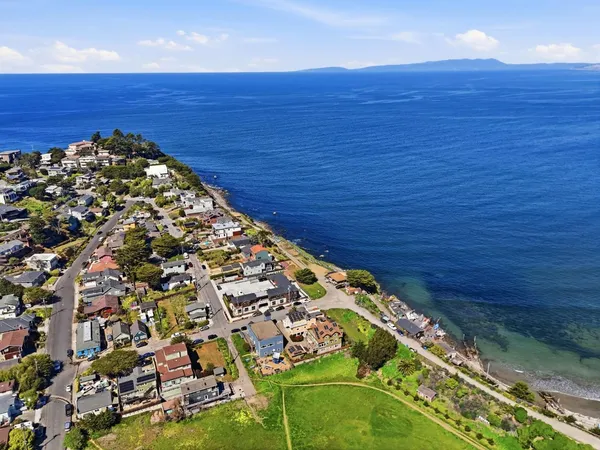 $2,685,000 | 1207 Danmann Avenue, Pacifica, CA 94044