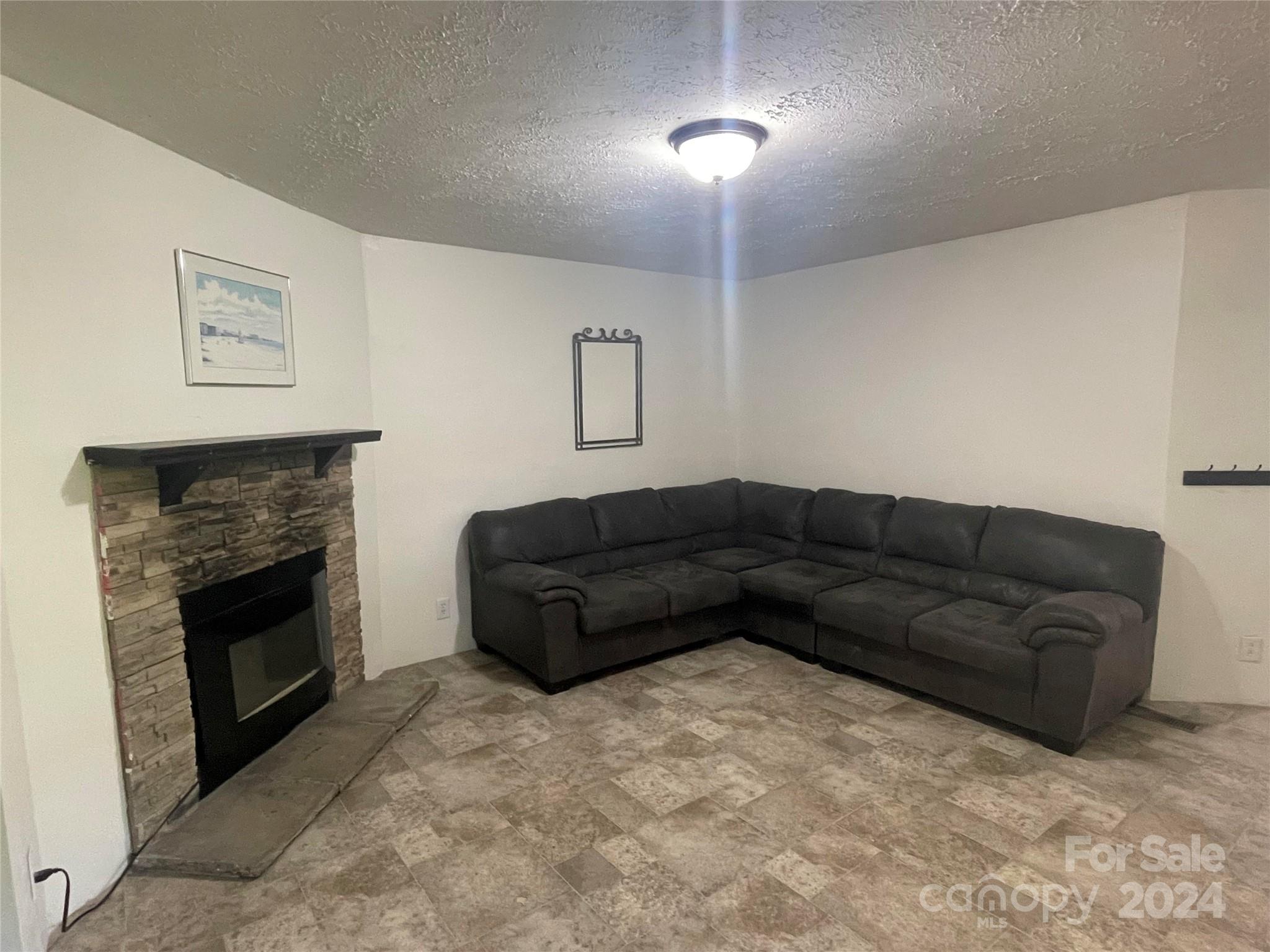 30 Rr 1 Fletcher, NC 28732 - Photo 11 of 31 Gallery Image 11
