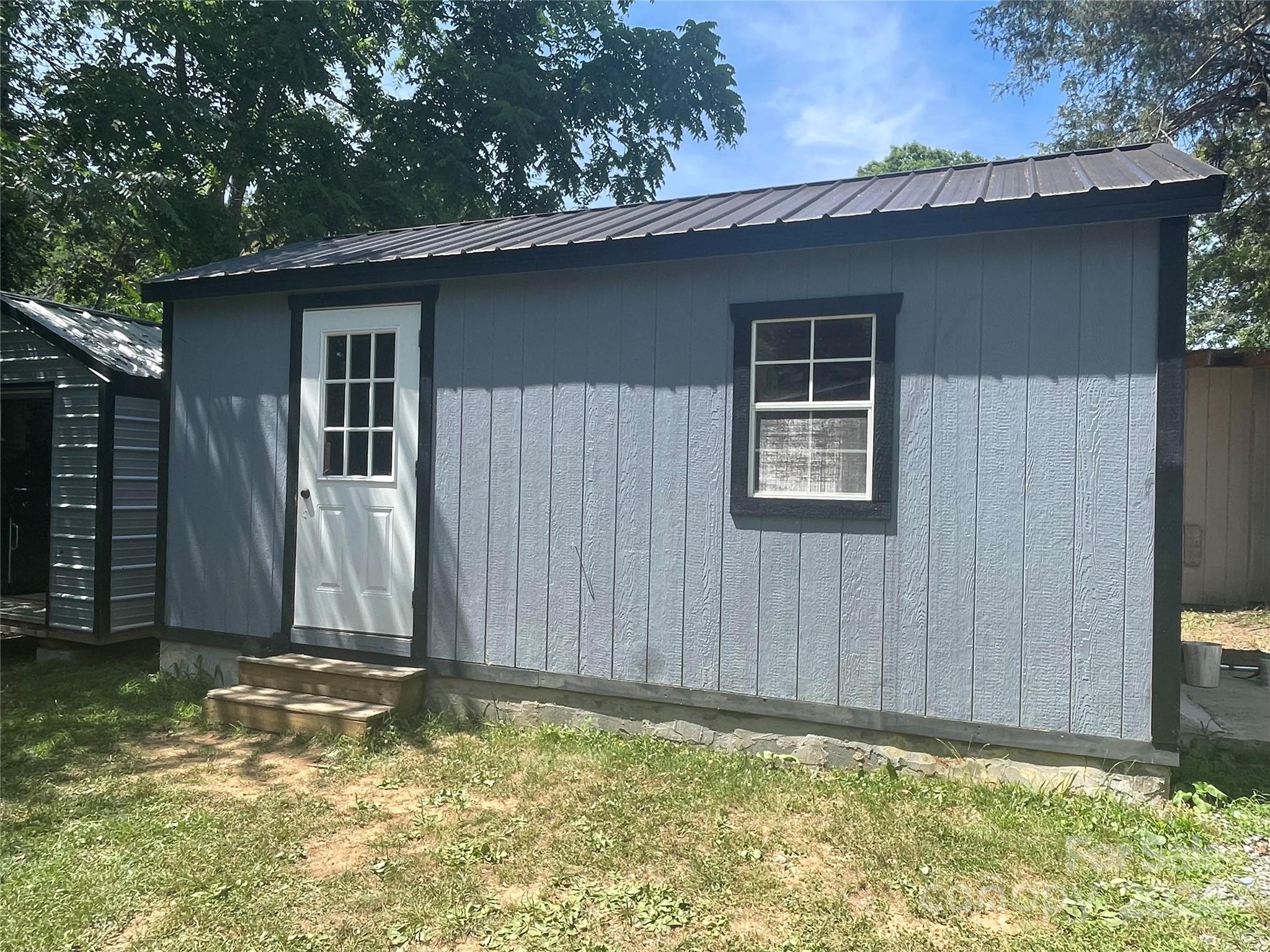 30 Rr 1 Fletcher, NC 28732 - Photo 28 of 31 Gallery Image 28
