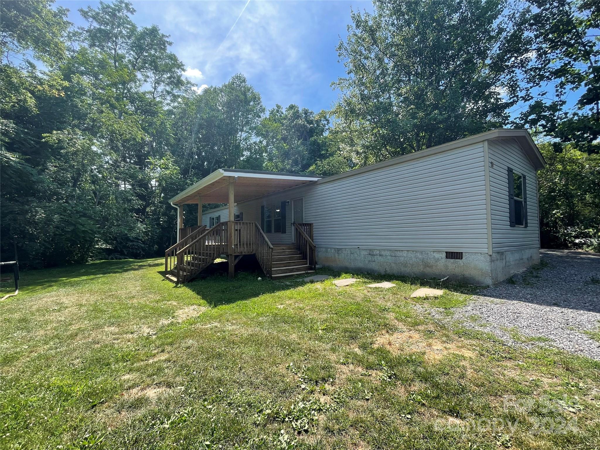 30 Rr 1 Fletcher, NC 28732 - Photo 3 of 31 Gallery Image 3
