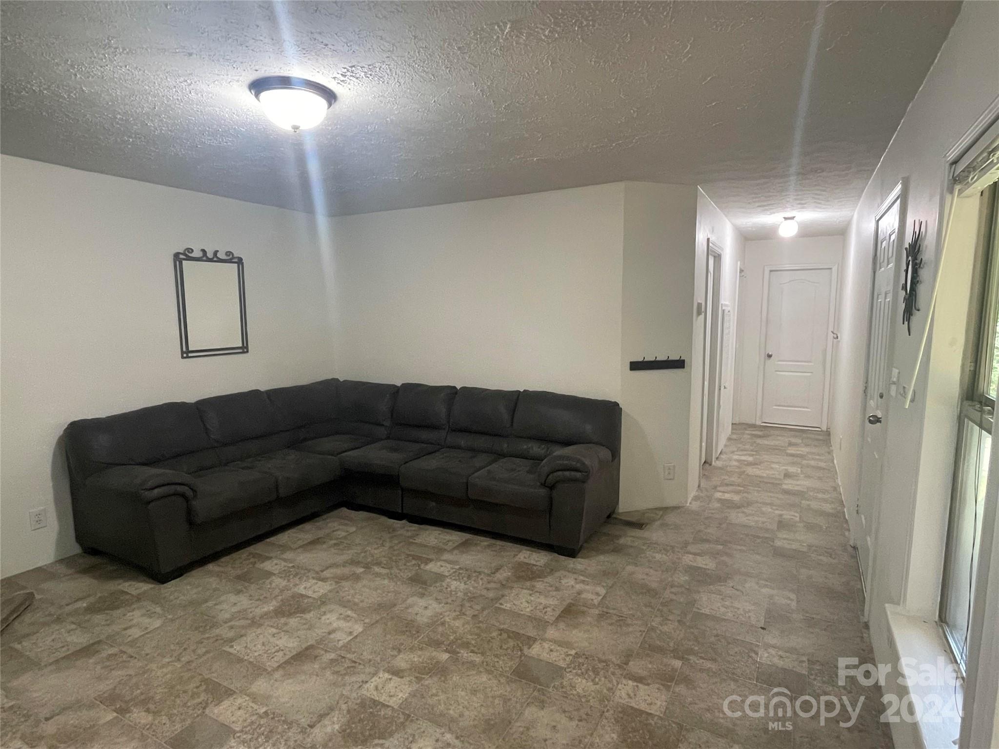 30 Rr 1 Fletcher, NC 28732 - Photo 8 of 31 Gallery Image 8