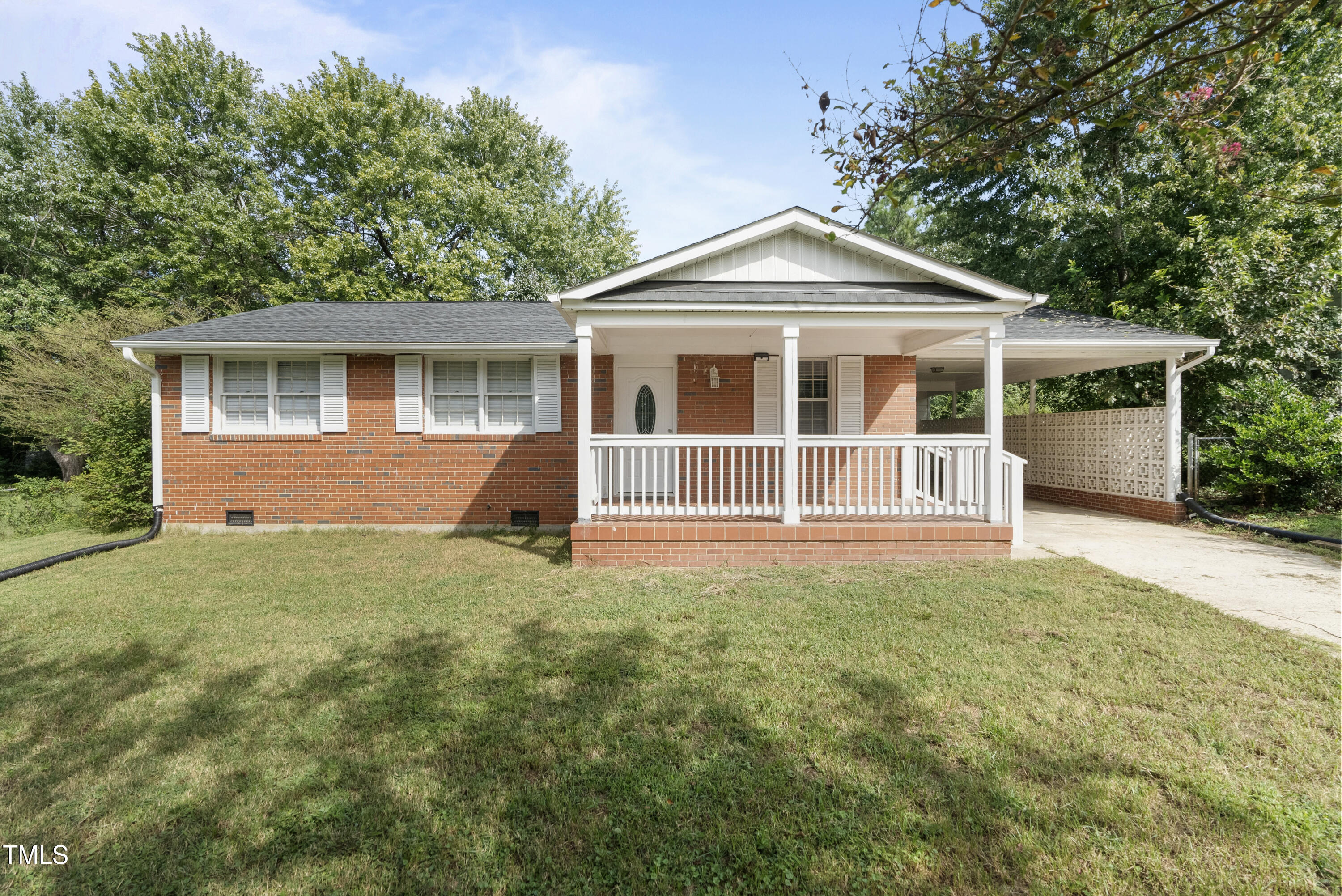 709 Fitzgerald Drive Raleigh, NC 27610 - Photo 2 of 30 709fitzgerald-28 (1)