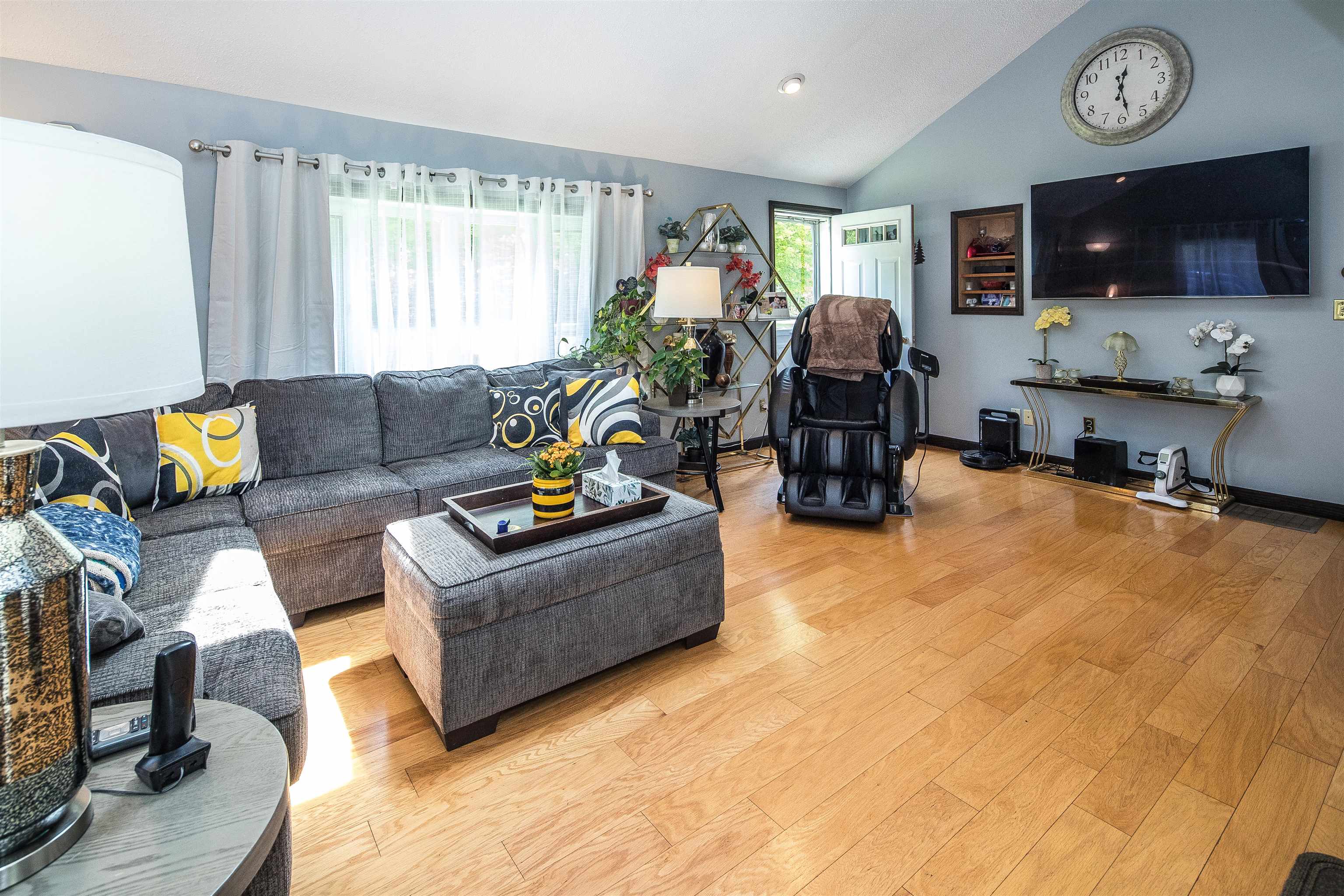 233 Squires Road Manchester, VT 05255 - Photo 13 of 27