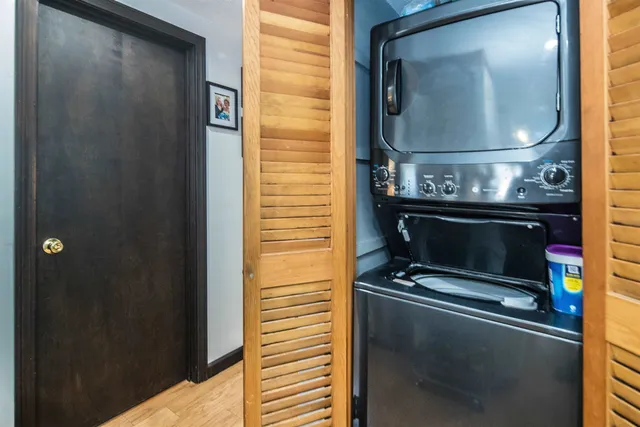 $1,200,000 | 233 Squires Road, Manchester, VT 05255