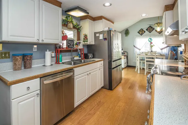 $1,200,000 | 233 Squires Road, Manchester, VT 05255