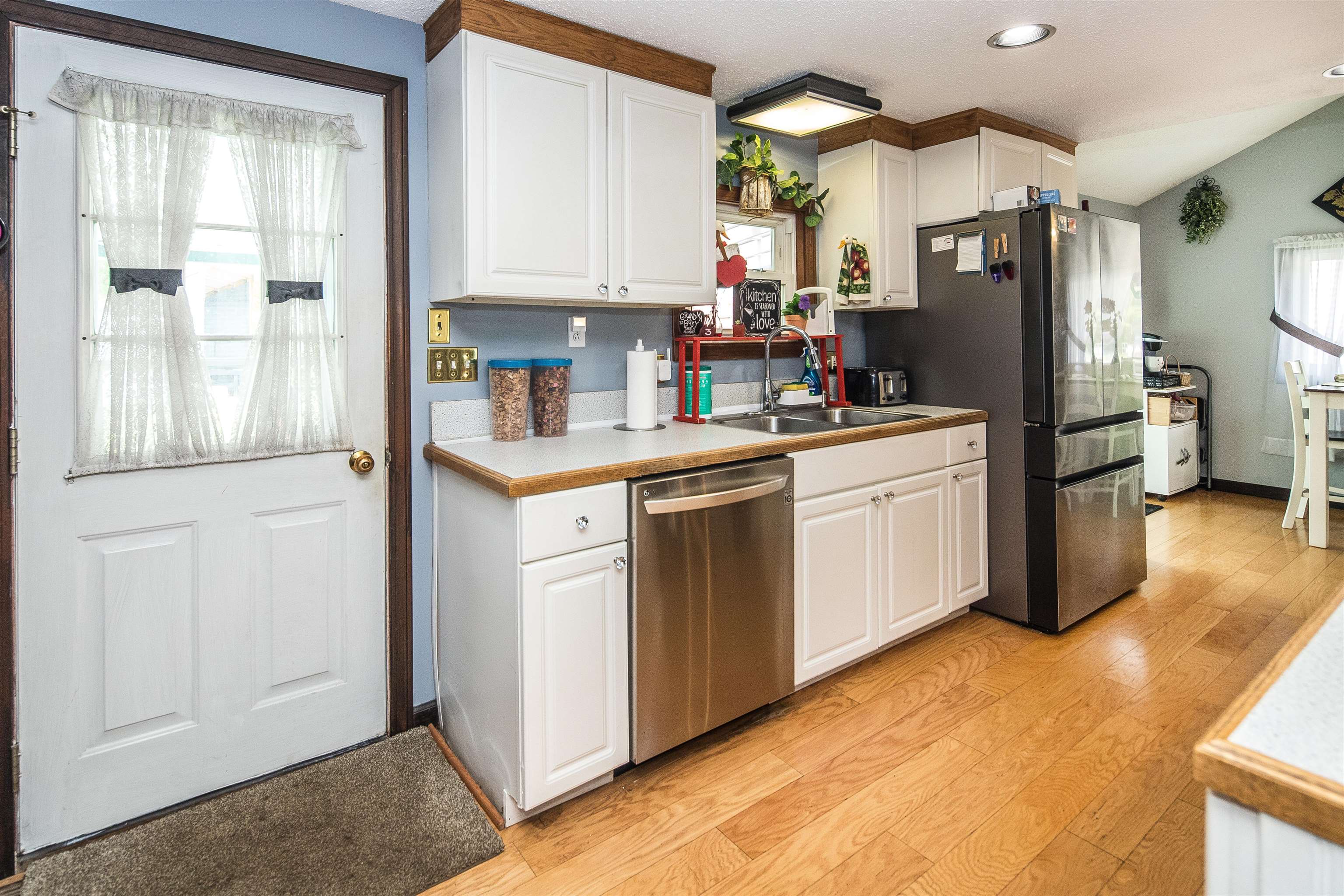 233 Squires Road Manchester, VT 05255 - Photo 8 of 27