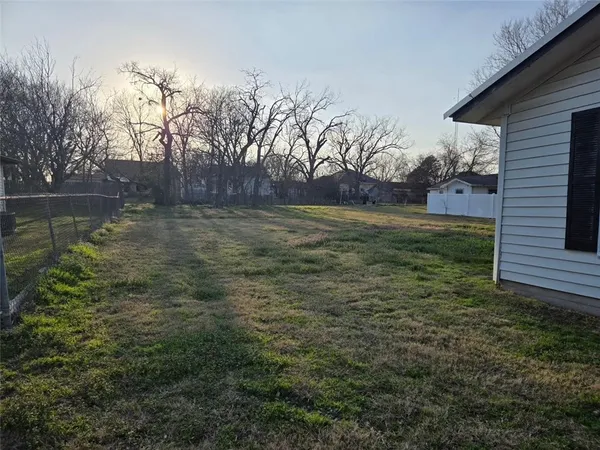 $189,000 | 204 South Goddard Street, Mart, TX 76664