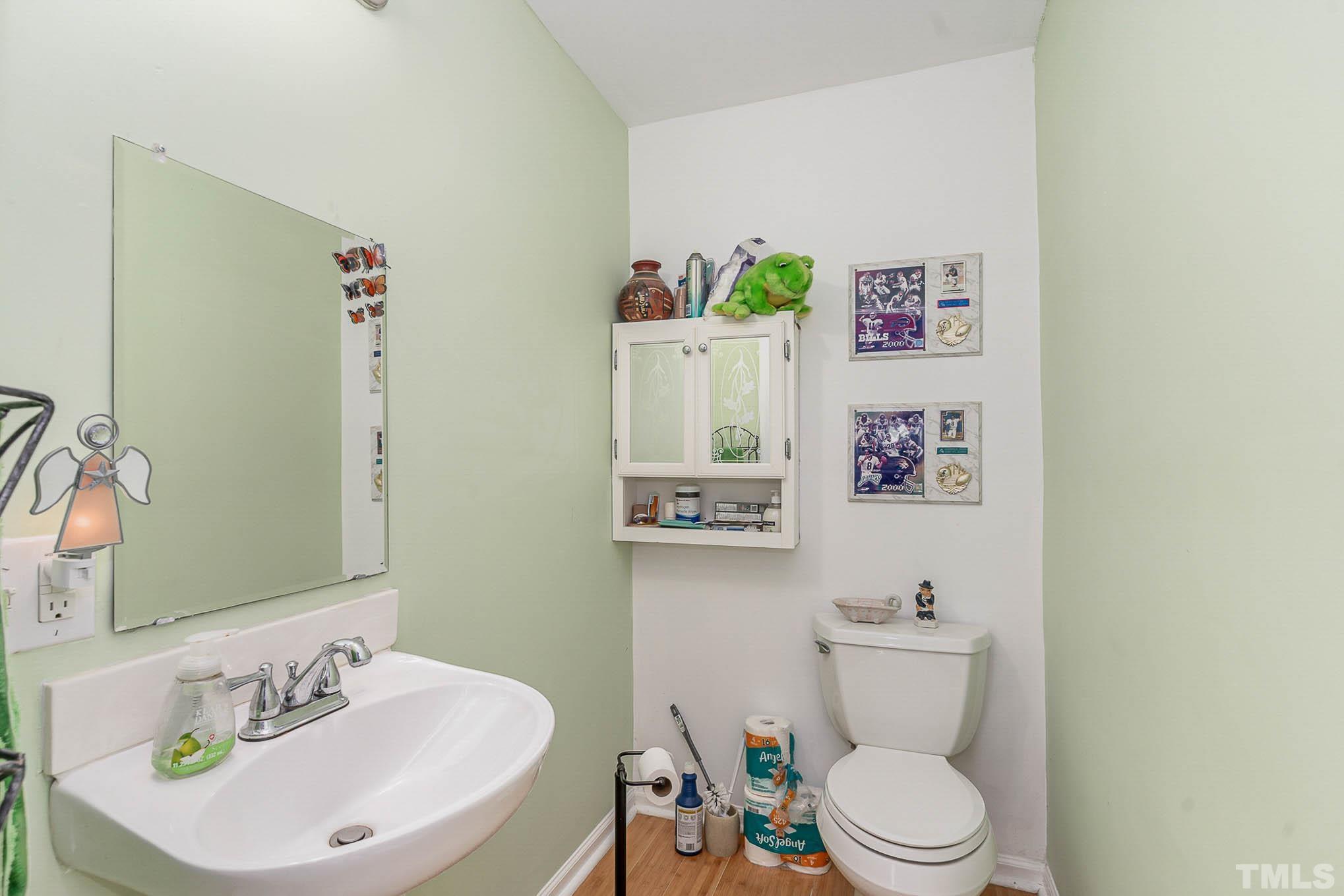 102 Harrison Road Clayton, NC 27527 - Photo 10 of 30 Gallery Image 10