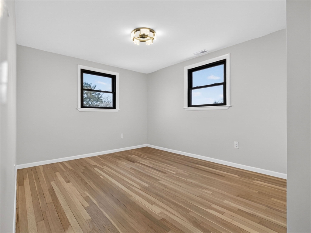 38 Brandley Road Watertown, MA 02472 - Photo 15 of 20