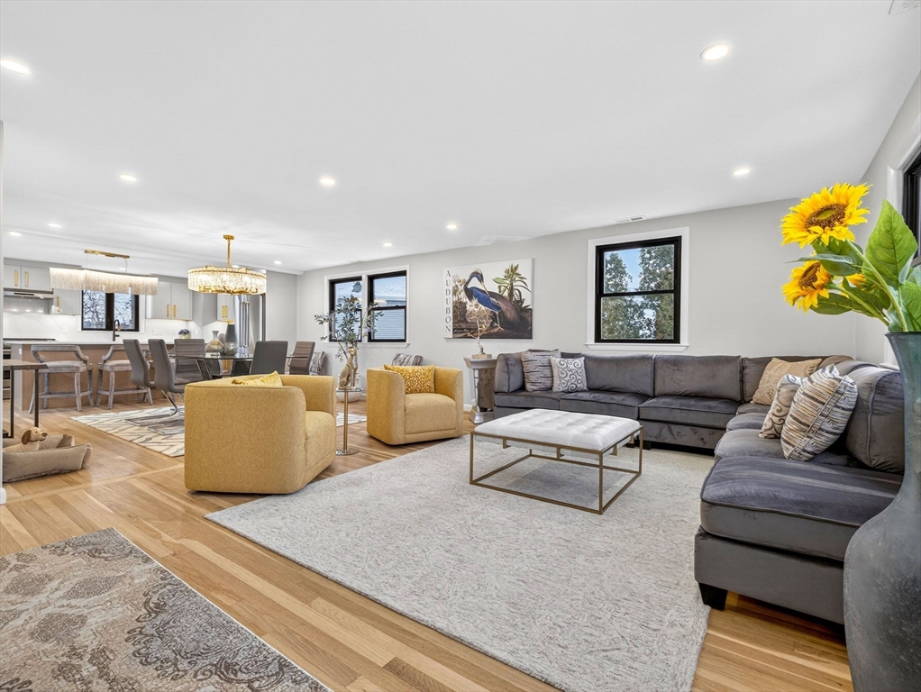 38 Brandley Road Watertown, MA 02472 - Photo 4 of 20